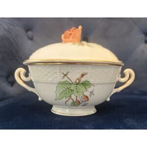 Herend China HER16 Rosehips Sugar Bowl w Rose Lid Green Leaves RedBerries Hungar